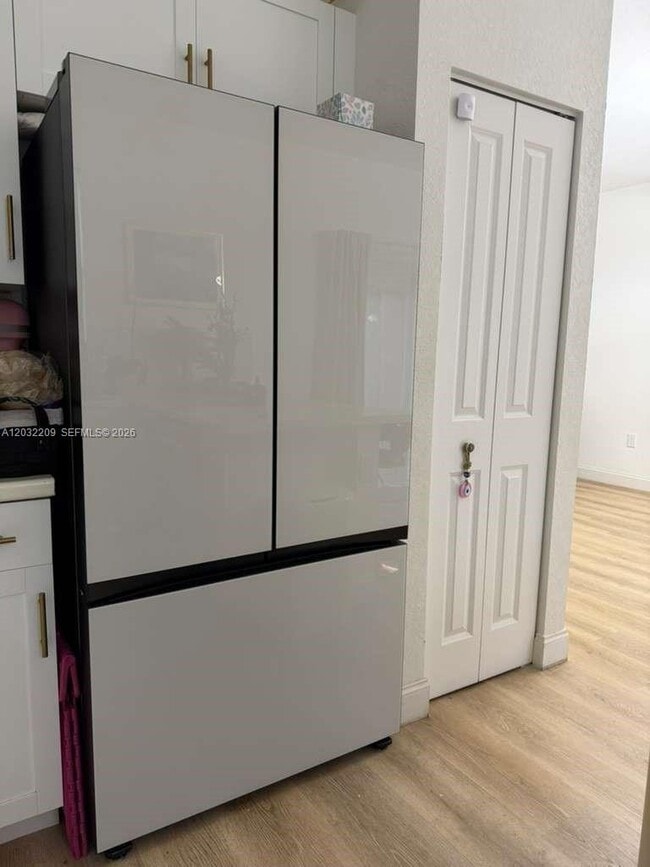 Photo - 20731 NE 7th Pl