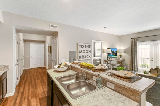 Photo - Sunbury Springs