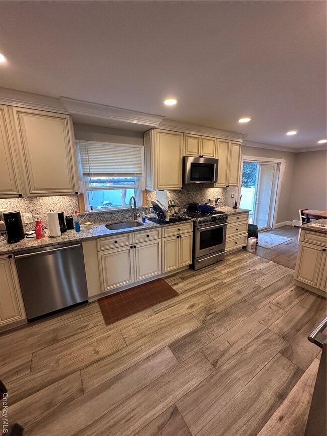 Photo - 107 Fairview Ave