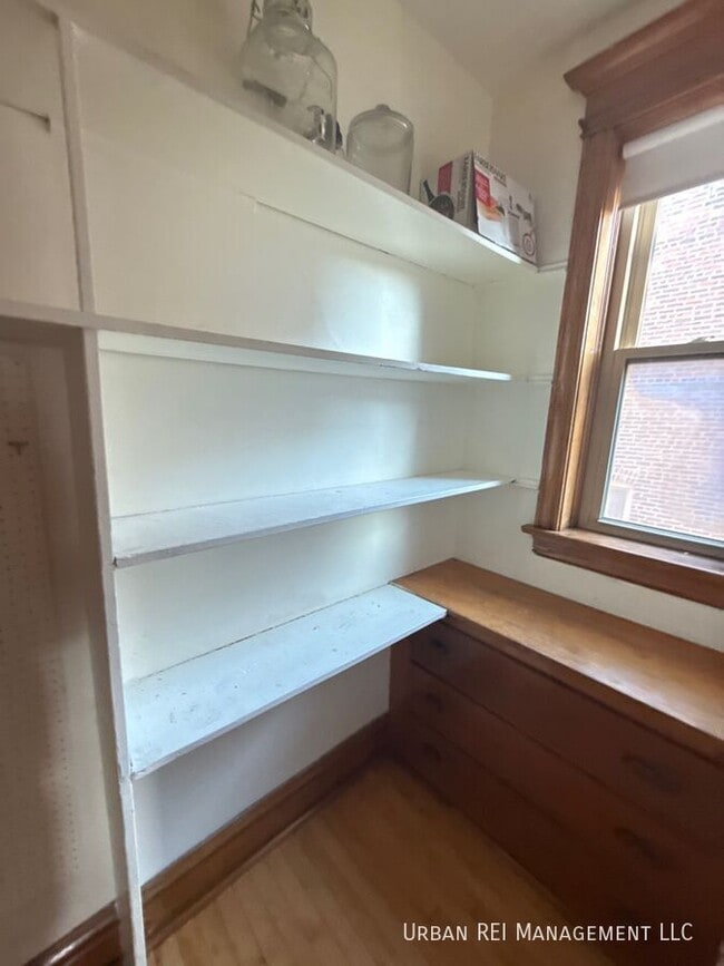 Photo - 3342 S Lowe Ave Unit 2