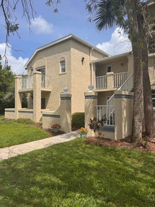 Photo - 1614 SE Green Acres Cir Apartment Unit 101