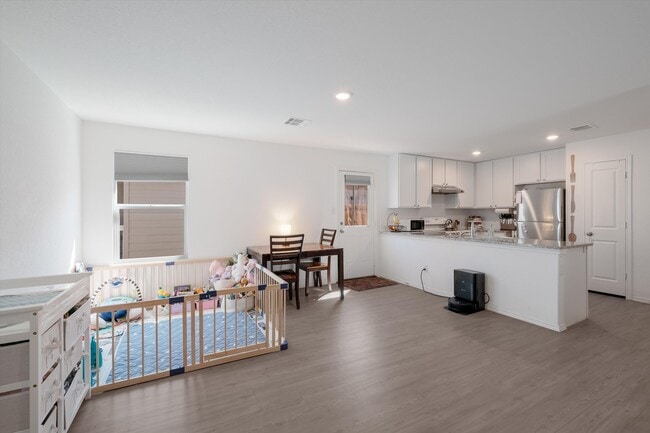 Photo - 6422 Magee Run