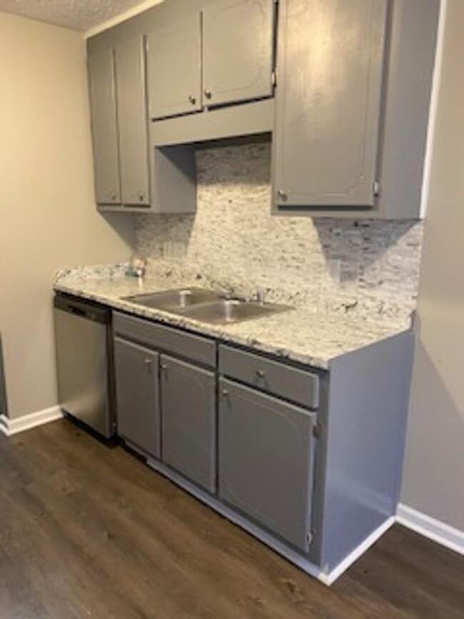Woodland Park Apartments