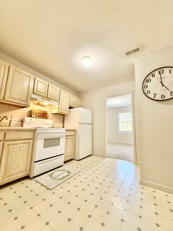 Photo - 102 Carter Sells Rd