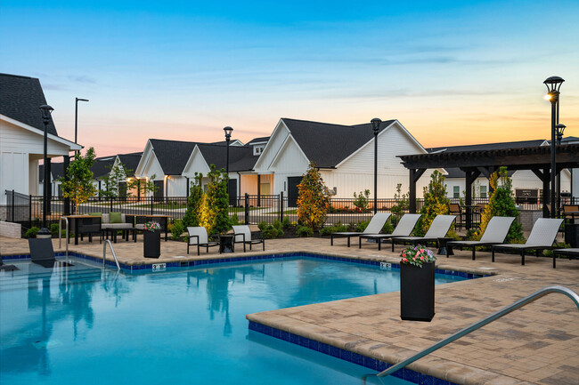 Villas at Capital Twenty - Villas at Capital Twenty Homes