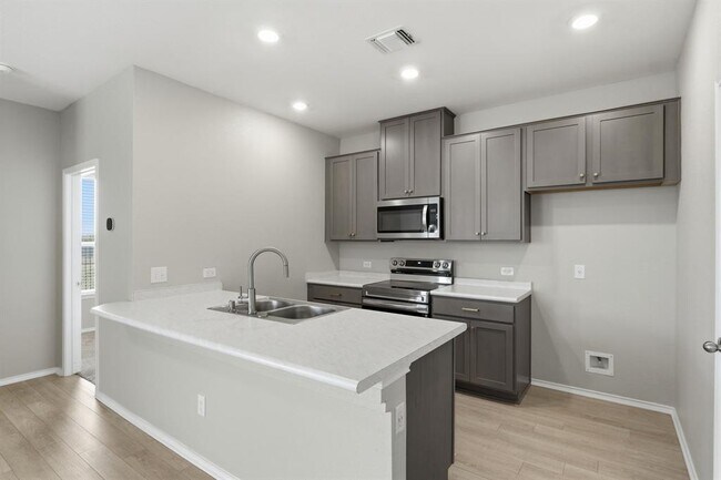 Photo - 513 Thunder Valley Trl