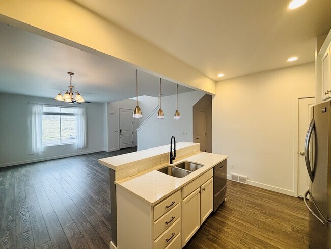 Photo - 6662 W 7735 S