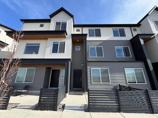 Photo - 324 S 1150 W