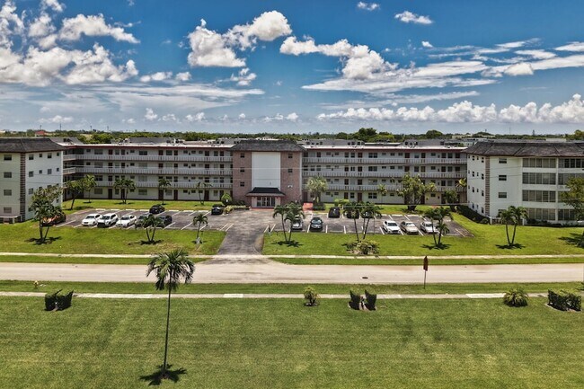 4140 NW 44th Ave Unidad 411