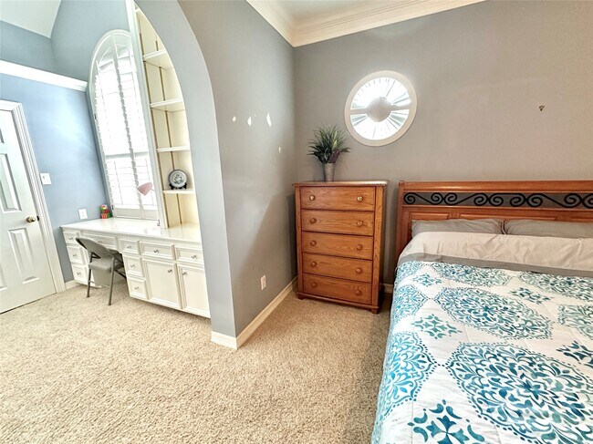 Photo - 3311 Oakland Dr