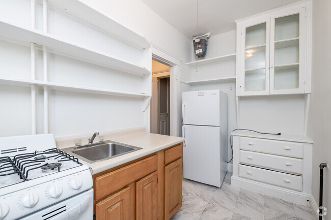 Building Photo - 29 Worthington St Rental