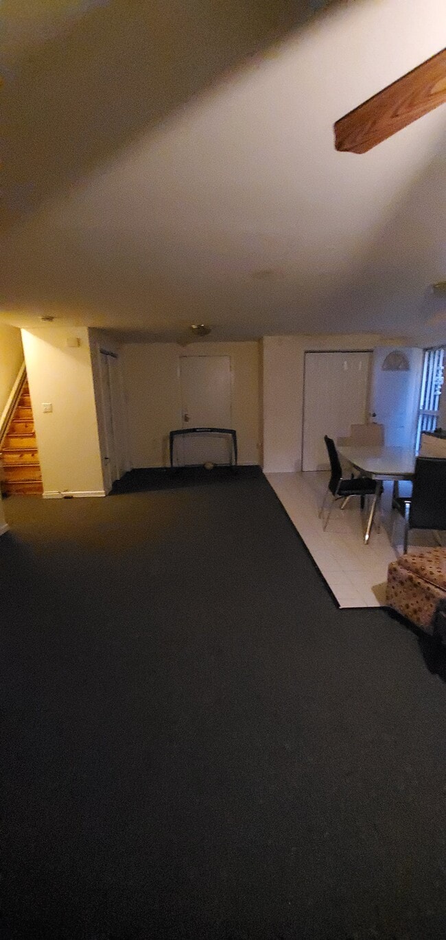 Photo - 248 Riverview Pl