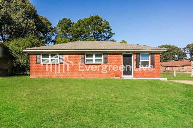 Building Photo - 4983 Appleville St