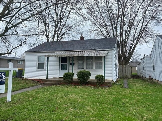 Photo - 425 E 36th St