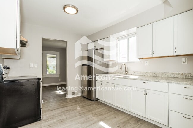 Photo - 8685 Hupp Ave