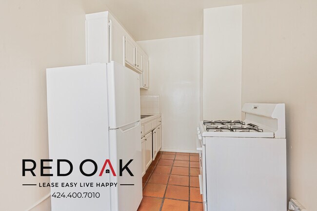 Photo - 832 S Oxford Ave Unit 206