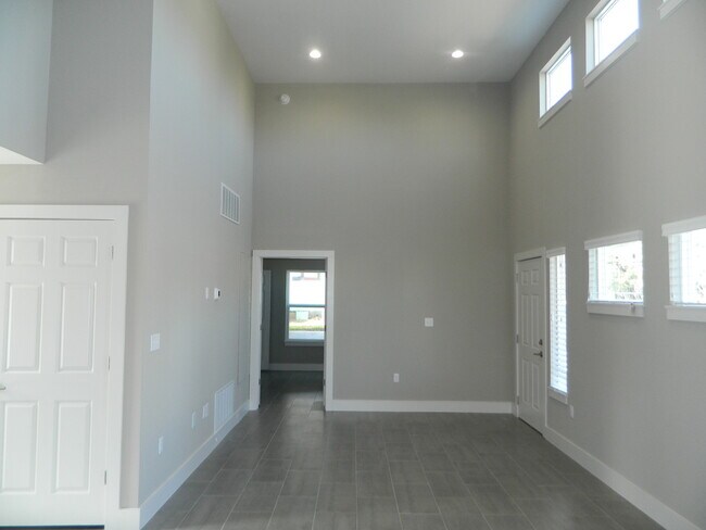 Photo - 4401 Hank Ave Unit B