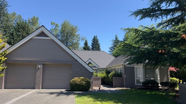 Building Photo - Spacious Devonshire Gem – 3 Bed, 2.5 Bath ... Rental