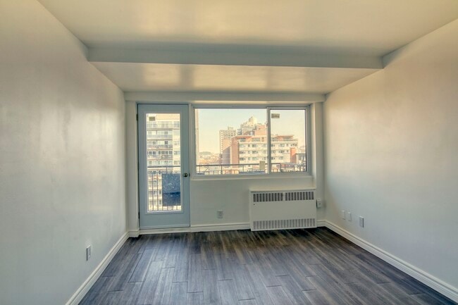 Photo - 3460 Rue Durocher Unité 1002