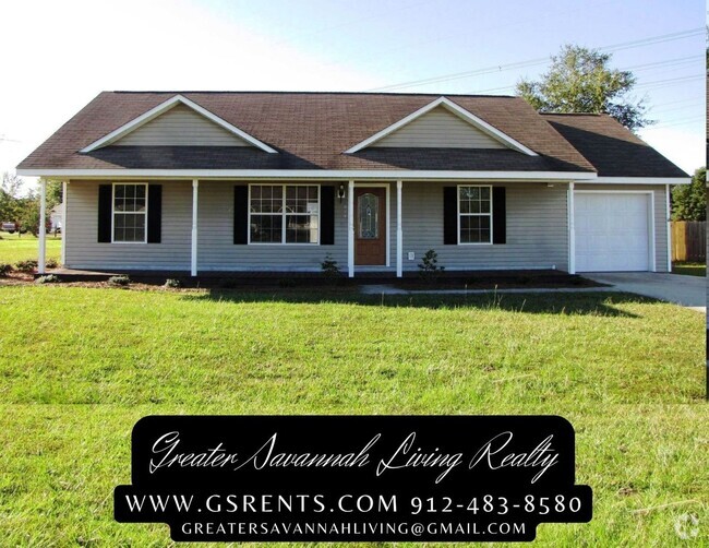 Building Photo - 3 bedroom 2 bath home on large corner lot