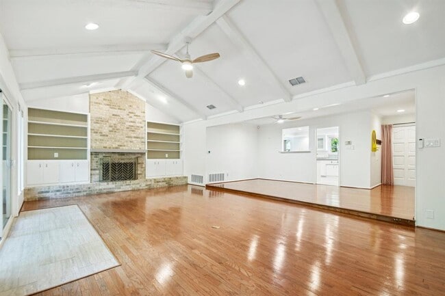 Building Photo - 2505 Comburg Castle Way Rental
