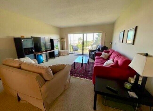 Photo - 300 N Hwy A1A Unit 405m