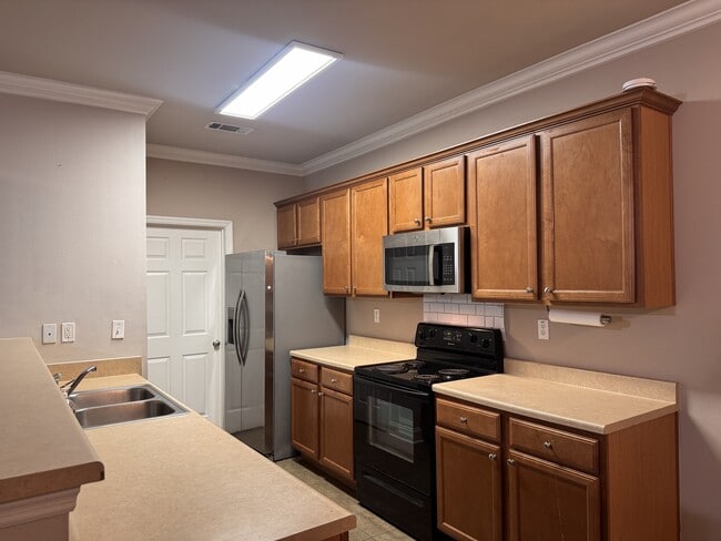 Photo - 900 Dean Lee Dr