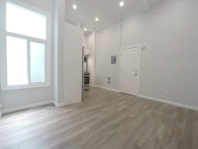 Photo - 518 7th St Unidad 03