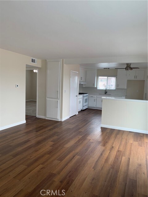 Photo - 232 Avenida Victoria Unidad B