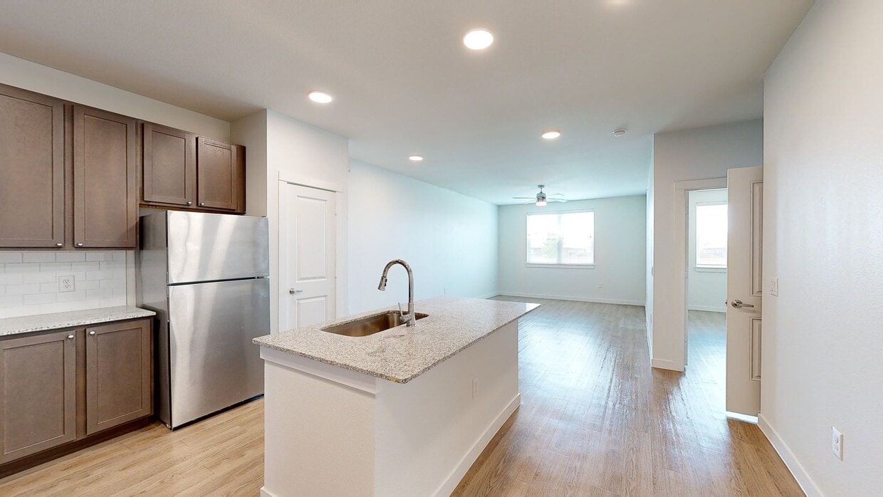 Photo - The Hightone Apartments