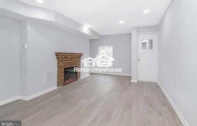 Photo - 3706 Claremont St