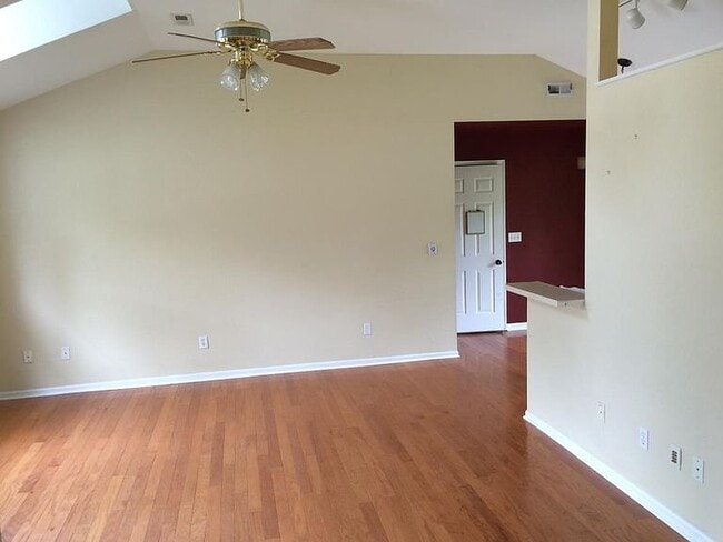 Photo - 4710 Timber Ln