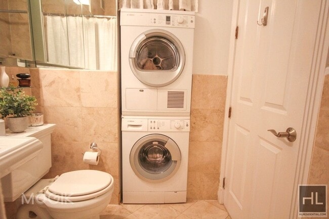 Photo - East 1st Street Unit 4R