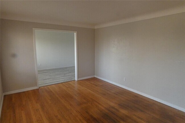 Photo - 2580 58th Ave N