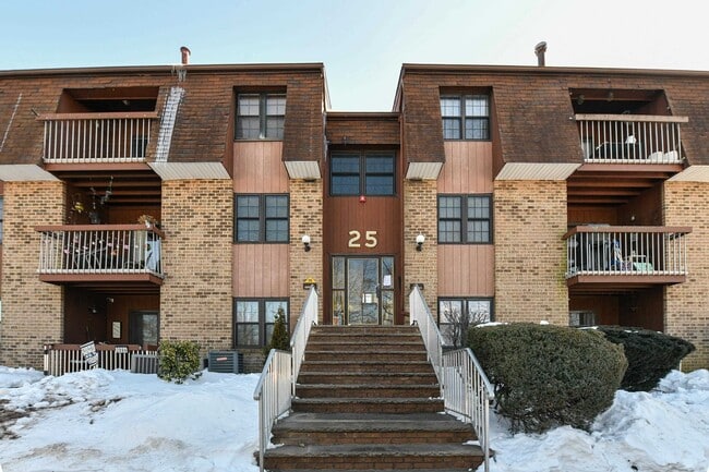 Building Photo - 290 Alpine Way Unit A