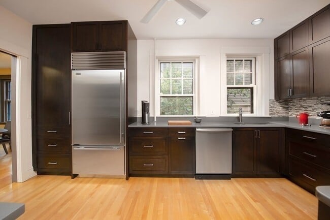 Photo - 31 Linnaean St Unit 2