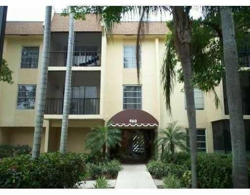 Building Photo - 450 NW 20th St Unit 450 Nw 20th street  209