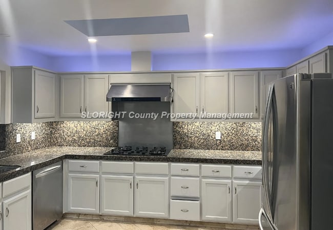 Photo - AVAILABLE JULY - 4 Bedroom / 3 bath