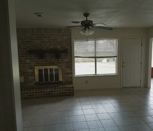 Photo - 2014 Rycroft Dr