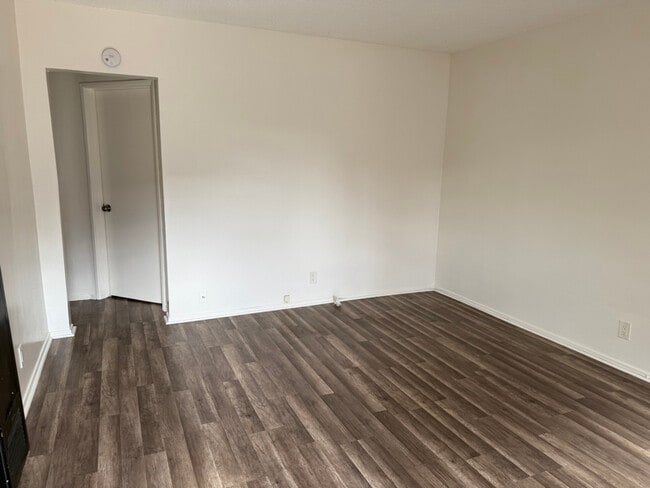 Photo - 1070 Gardenia Ave Unidad 1