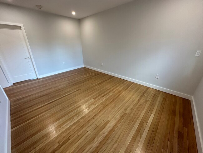 Photo - 15 Forest St Unit 1