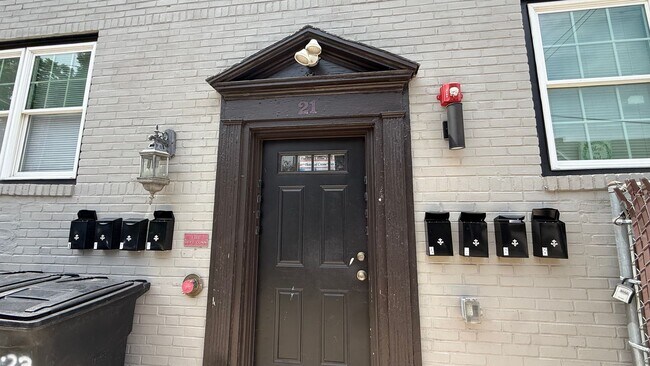 Photo - 21 E. Schoolhouse Ln. Unit 7
