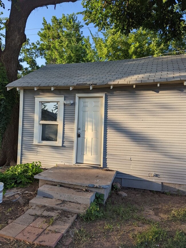 Photo - 4 SE 27th St