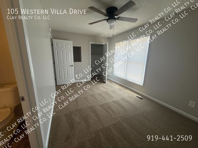 Photo - 105 Western Villa Dr