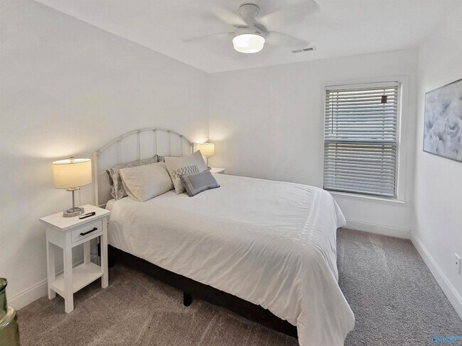 Photo - 2622 Ashtynn Pl SW