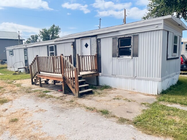 Building Photo - 711 N 19th St