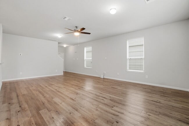 Photo - 22210 Great Royal Ln