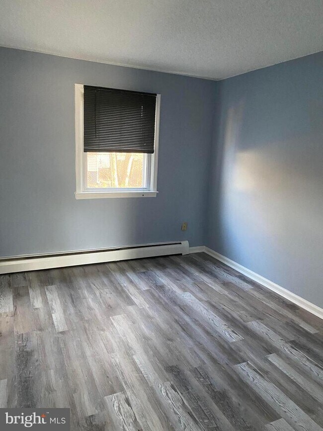 Photo - 101 Dartmouth Ave