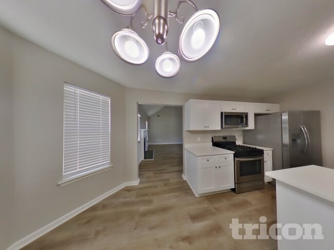 Photo - 1128 Misty Meadows Crossing