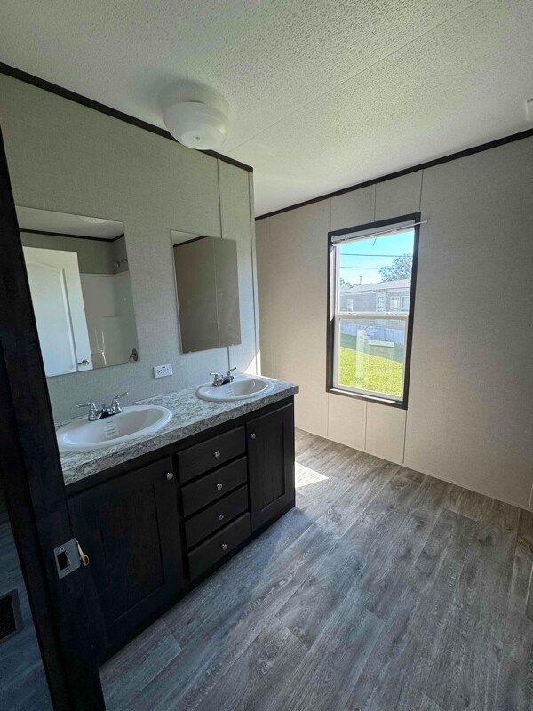 Photo - 17091 E Swamp Rd